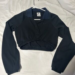 Nike Women's Black/Blue Long Sleeve Crop Top